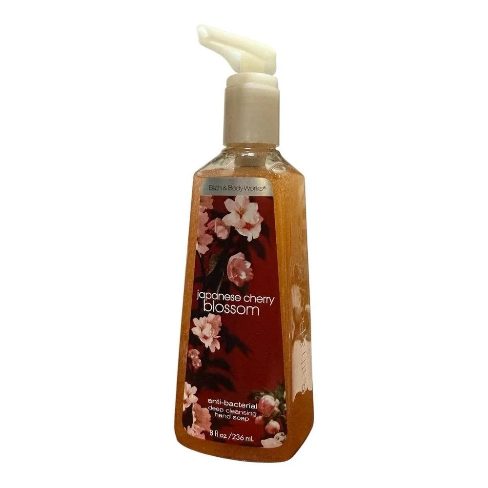 Retired Bath & Body Works Japanese cherry blossom deep cleansing soap NEW